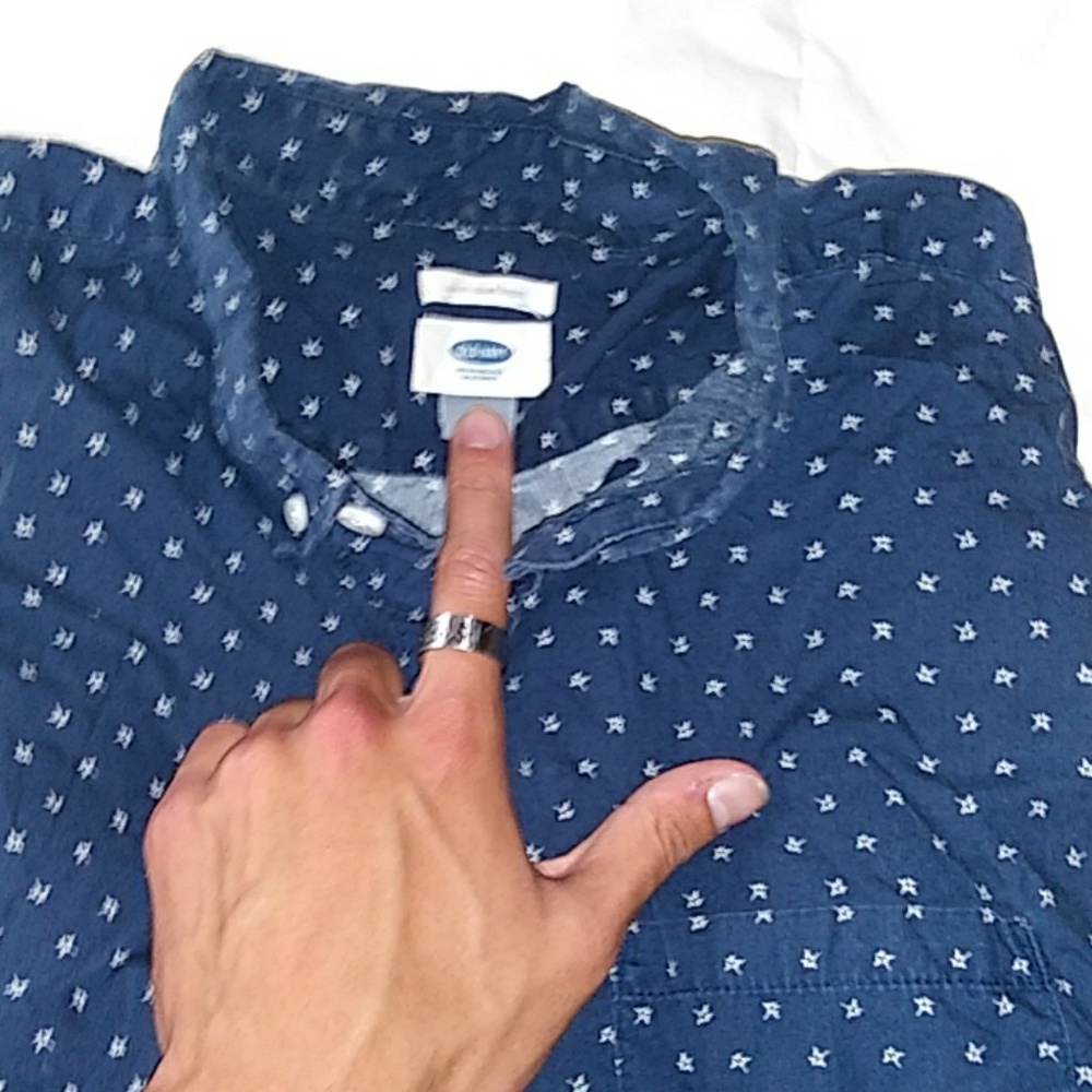 Old Navy short sleaved pattern shirt - Picture 1 of 1